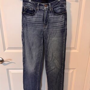 Buckle Women's Straight Leg Jeans in Dark Blue